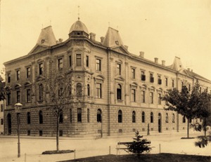 Matica hrvatska, književno i kulturno društvo utemeljeno 10. veljače 1842. pod imenom Matica ilirska radi promicanja ideja hrvatskoga narodnog preporoda